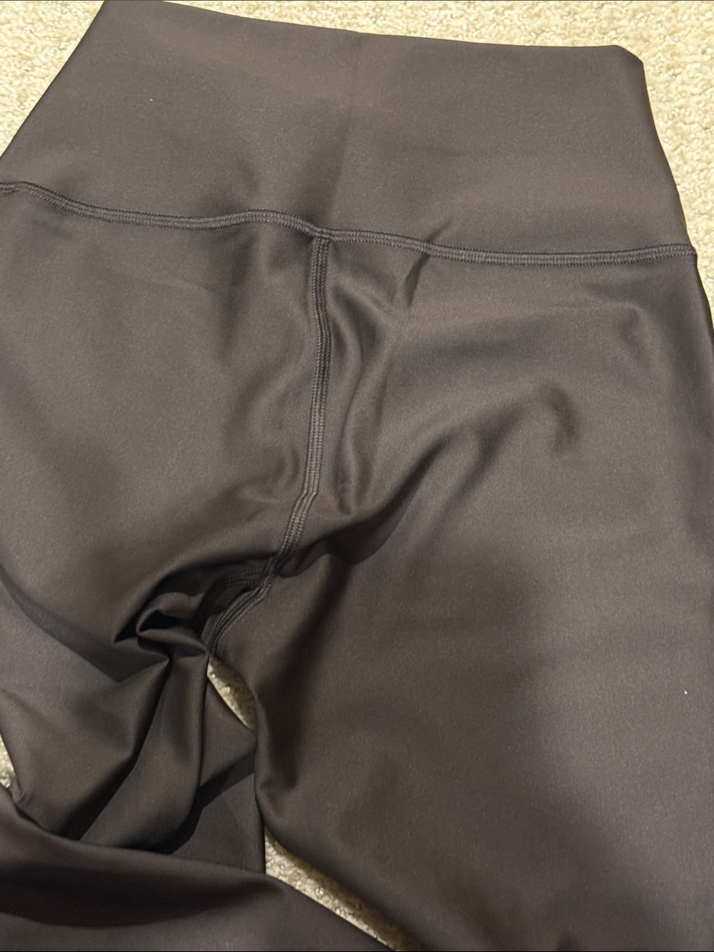 ALO Yoga dark brown High-Rise Leggings - Picture 5 of 7